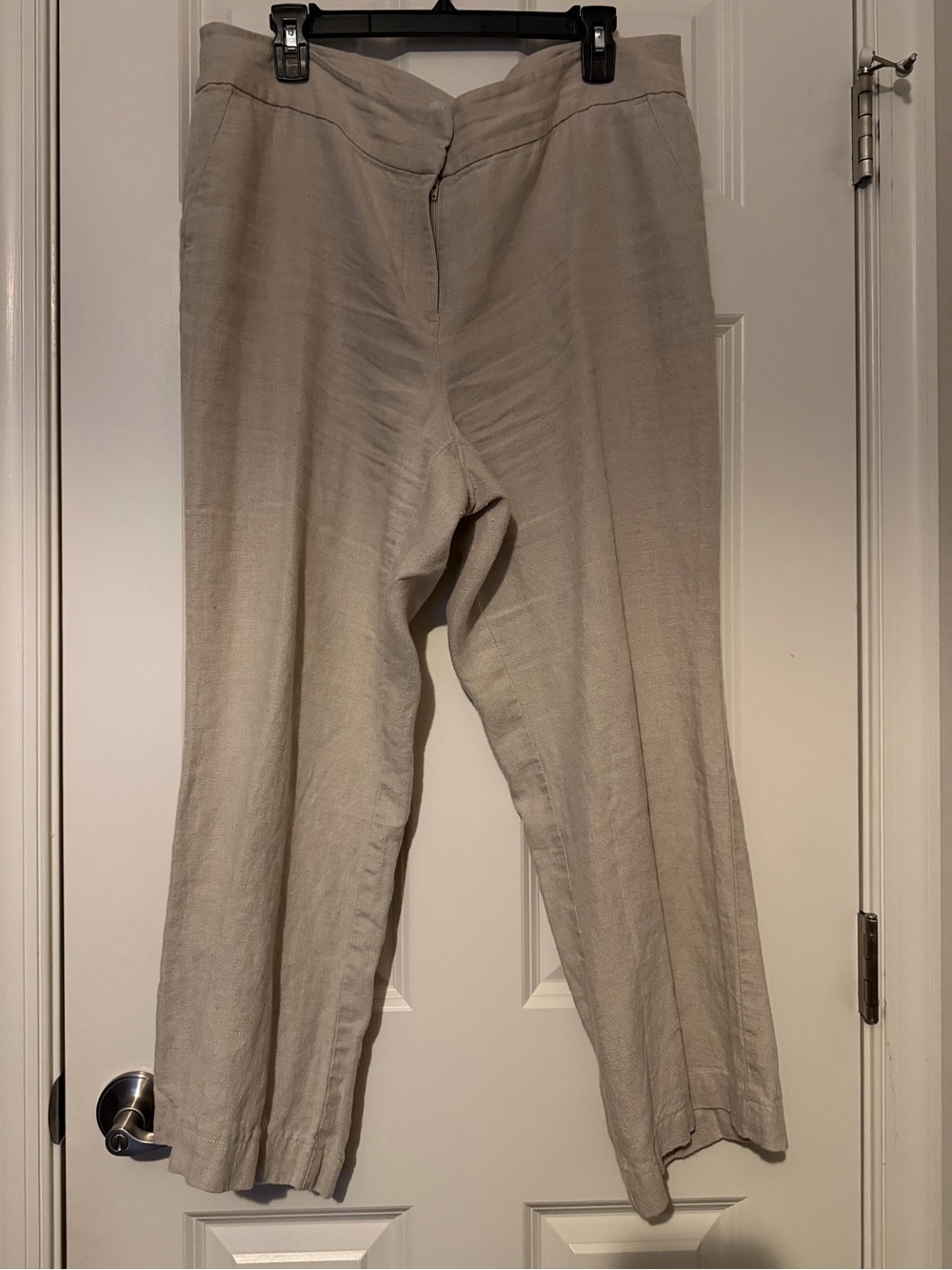 GUC Ann Taylor Loft 100% linen dress pants. Size 14.